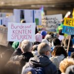 Lời khẩn cầu gửi các nhà lập pháp Thụy Điển: Cần quy định chuyển tiếp cho những người mắc kẹt trong hàng đợi nhập tịch